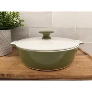 Vintage Corning Ware Avocado Green Circular Casserole Dish with Lid One Quart